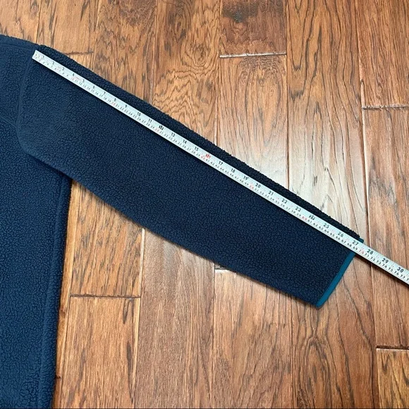 NEW. Eddie Bauer men’s sherpa jacket. - Picture 7 of 9